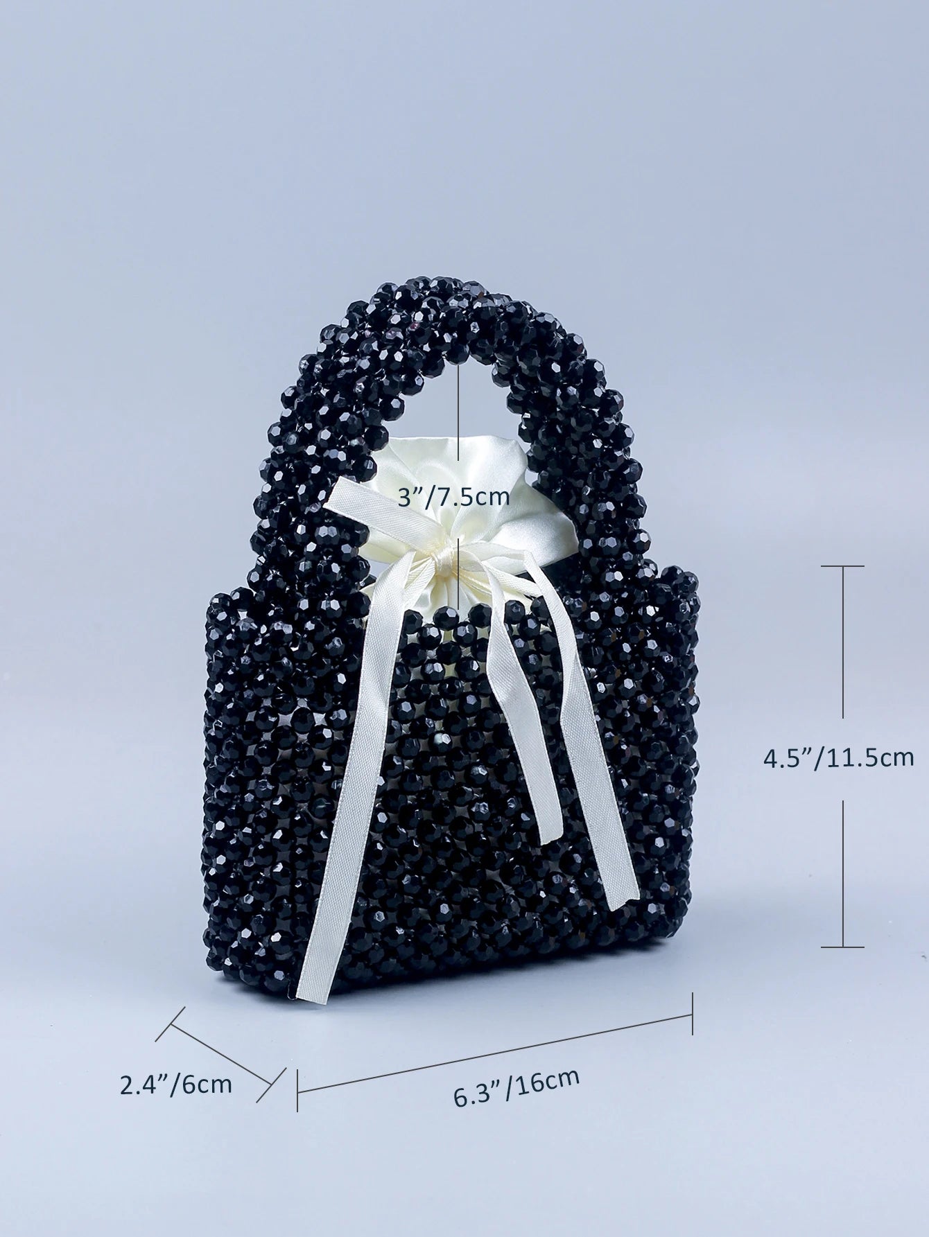 Korean version handmade beaded hand-held small square bag with black beads, fashionable and casual, versatile woven bag