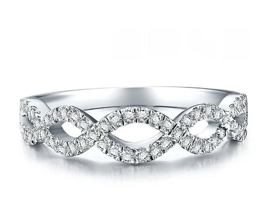 Elegant Diamond Ring
