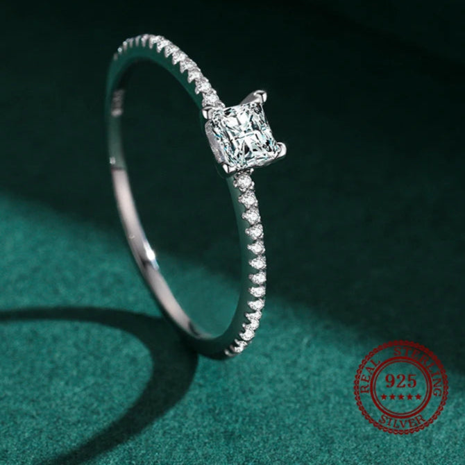 Luxury Square Classic