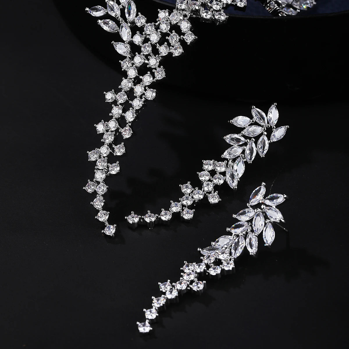 Luxury Pieces High Quality Zirconia Fashion Zirconia  Set Jewelry Zirconia