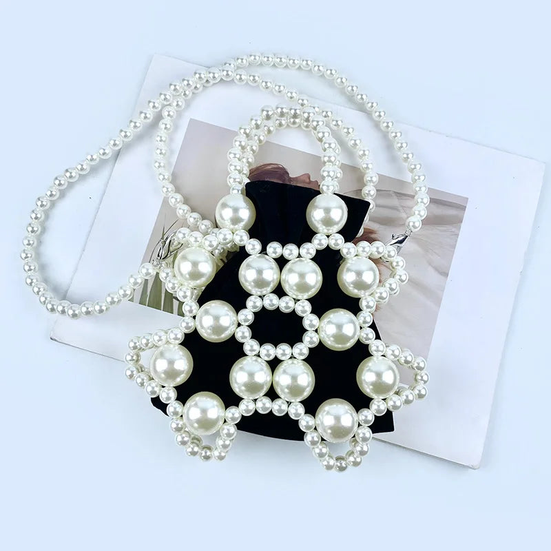 Popular Handheld Pearl Bag for Spring 2025 New Fashion Banquet Bag, Small and High end High Feeling Cross-body Bag