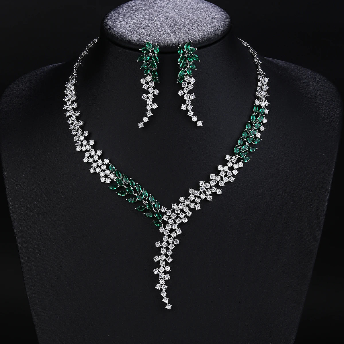 Luxury Pieces High Quality Zirconia Fashion Zirconia  Set Jewelry Zirconia