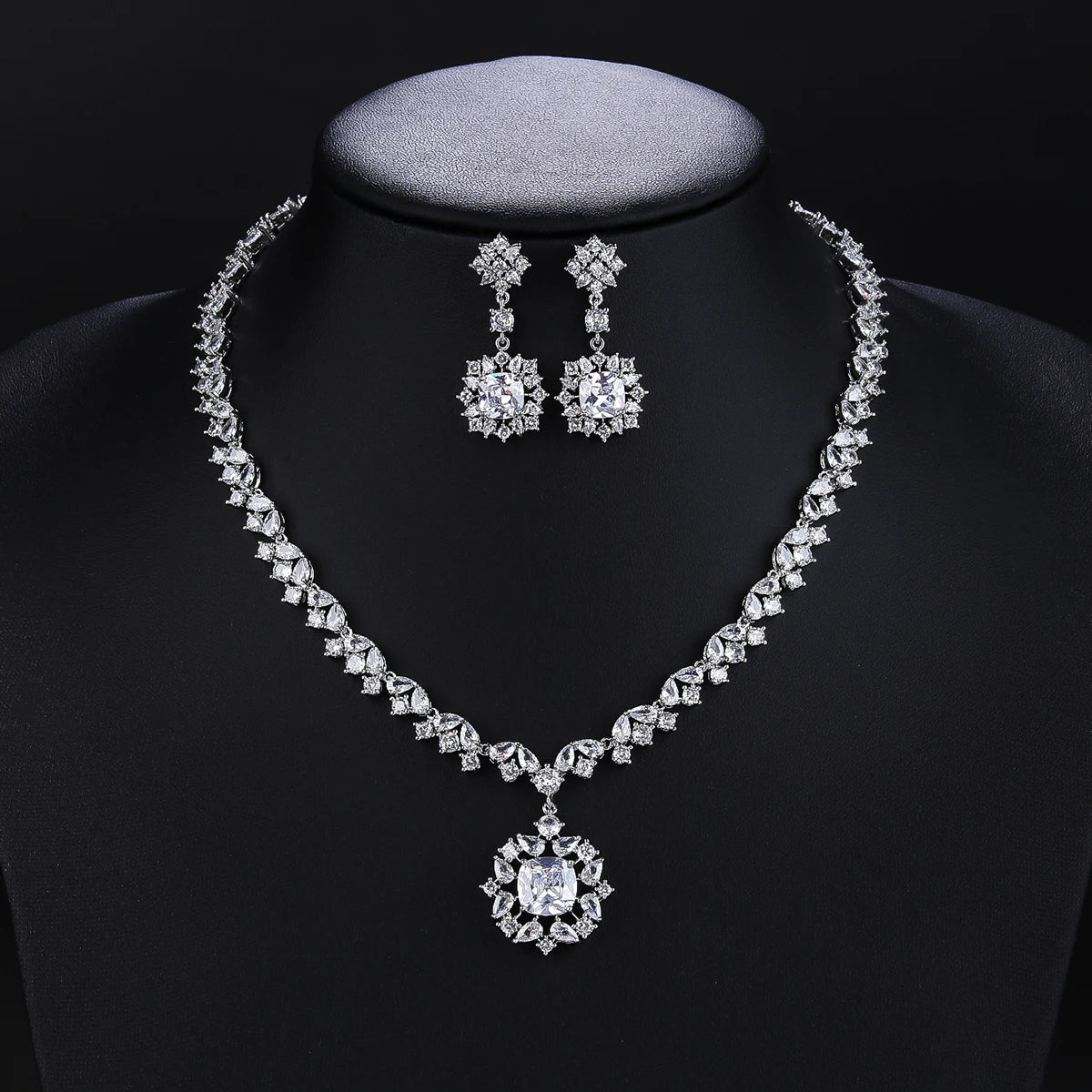 Luxury Pieces High Quality Zirconia Fashion Zirconia  Set Jewelry Zirconia