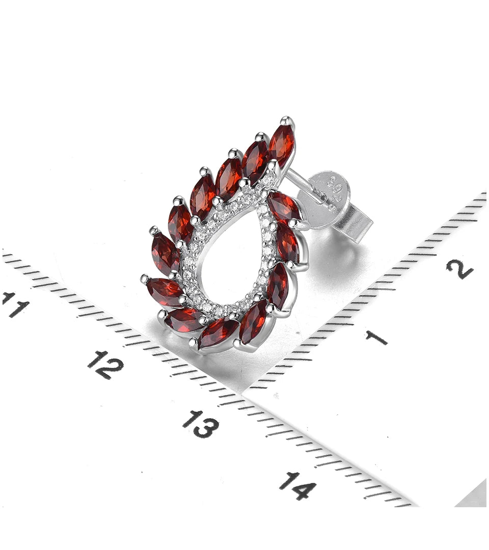 Natural Red Garnet Sterling Silver Stud Birthstone Women Classic Romantic Style Jewelrys