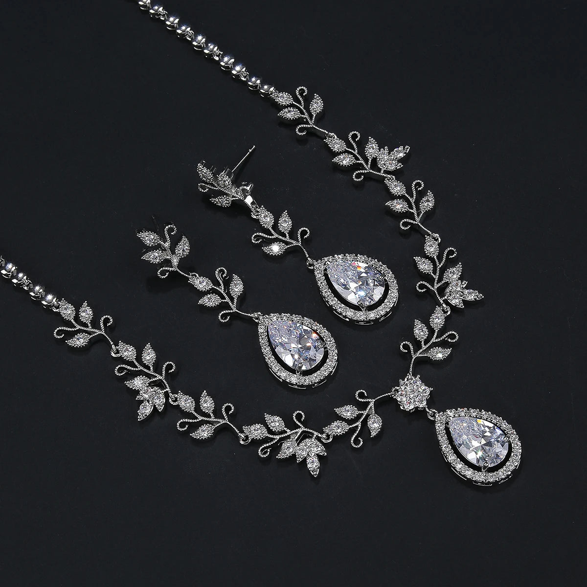 Luxury Pieces High Quality Zirconia Fashion Zirconia  Set Jewelry Zirconia