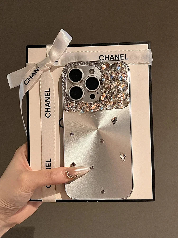 High Quality Luxurious Diamond Phone Case For iPhone 16 15 14 13 12 11 ProMax Plus+ Cover For iPhone 16Pro Glitter Diamond Cover