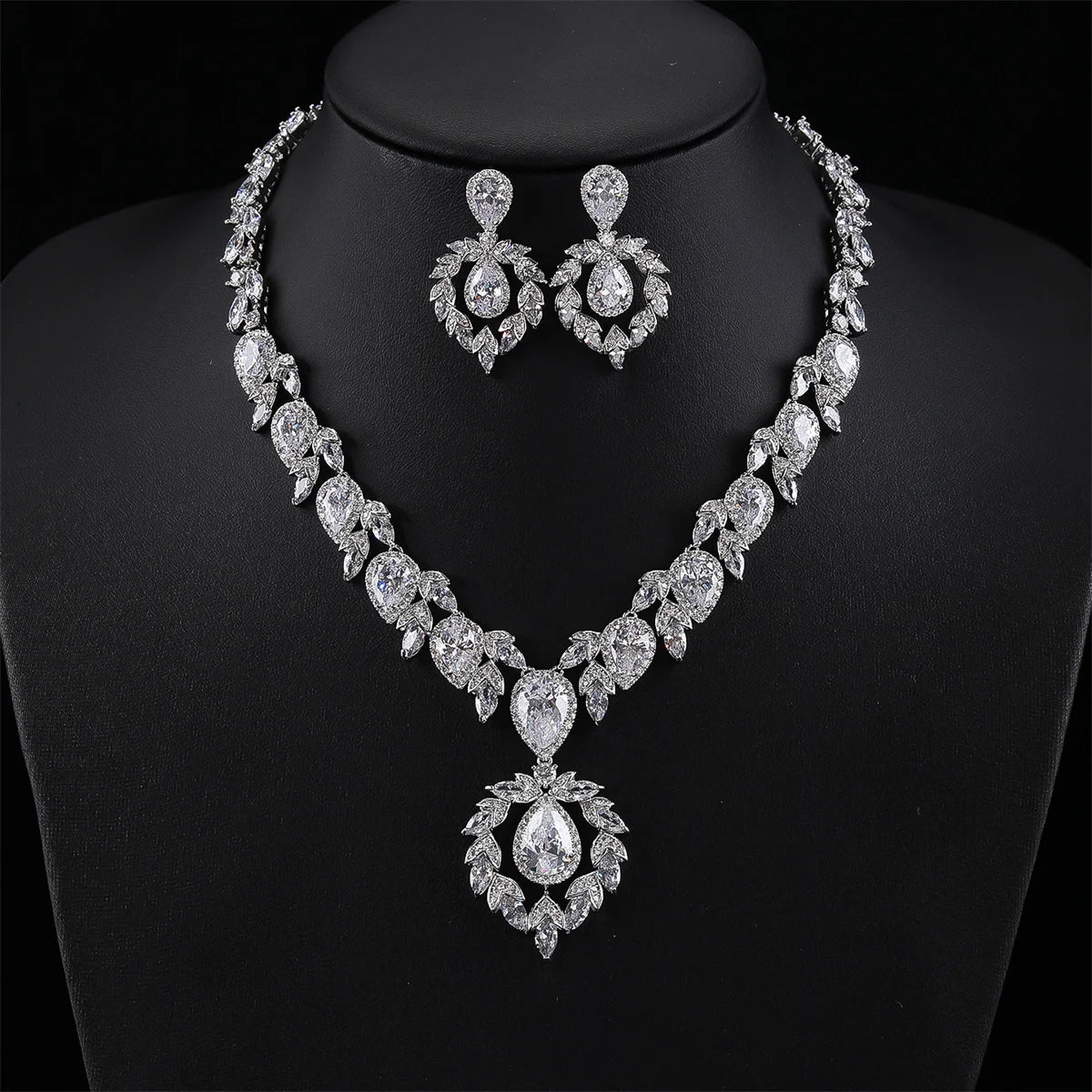 Luxury Pieces High Quality Zirconia Fashion Zirconia  Set Jewelry Zirconia