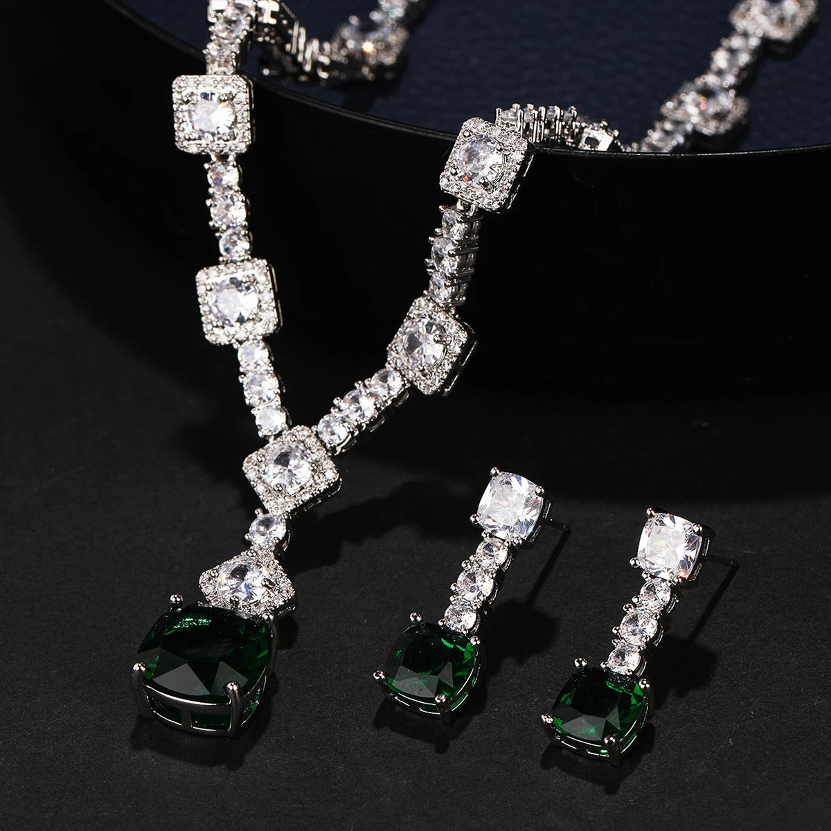 Luxury Pieces High Quality Zirconia Fashion Zirconia  Set Jewelry Zirconia