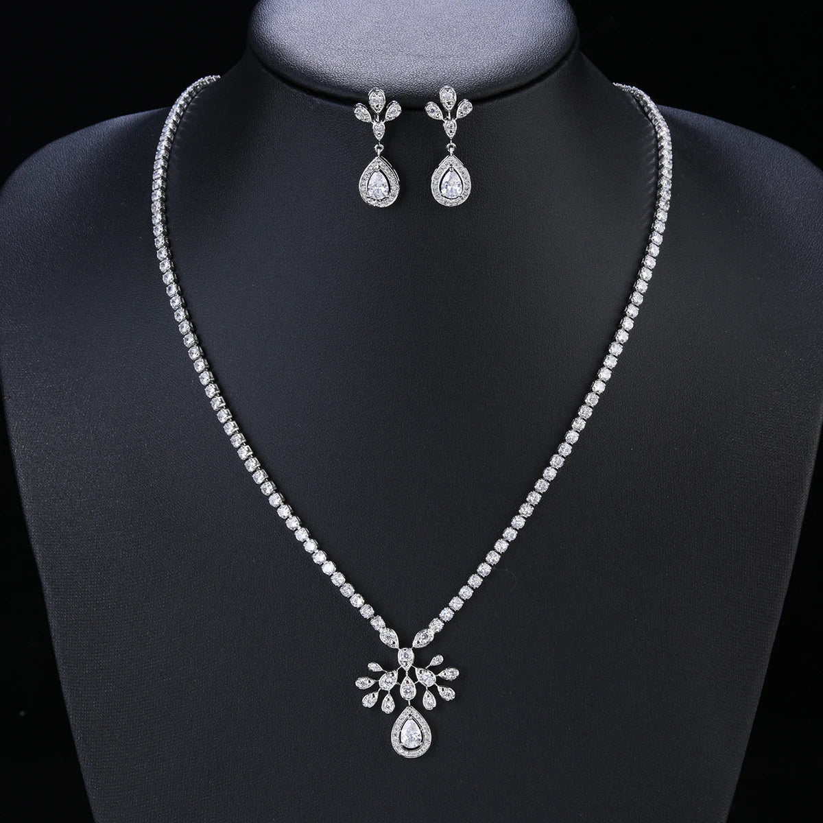 Luxury Pieces High Quality Zirconia Fashion Zirconia  Set Jewelry Zirconia