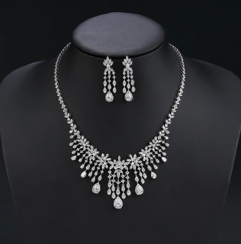 Zirconia  Flower  Jewelry Sets