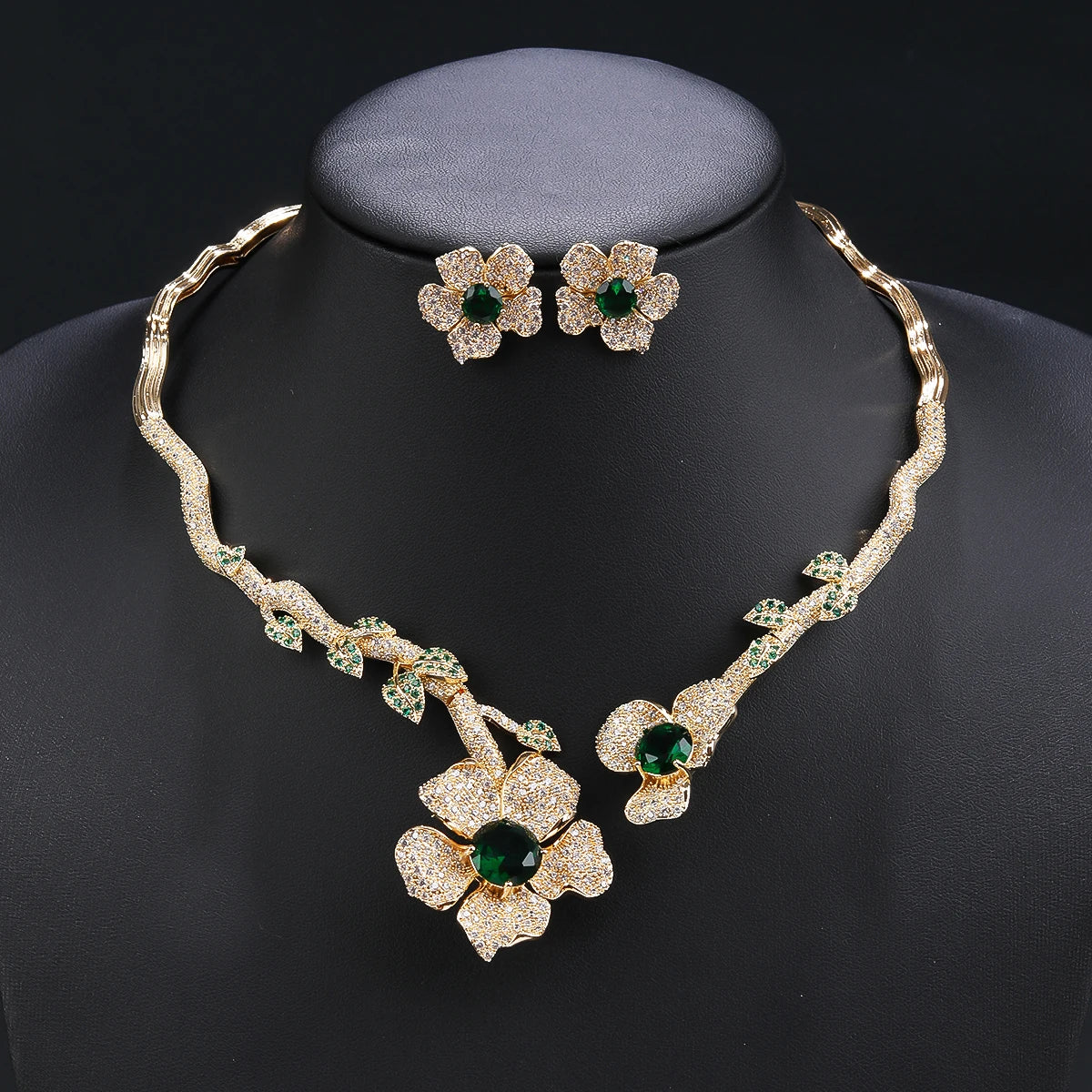 Luxury Pieces High Quality Zirconia Fashion Zirconia  Set Jewelry Zirconia