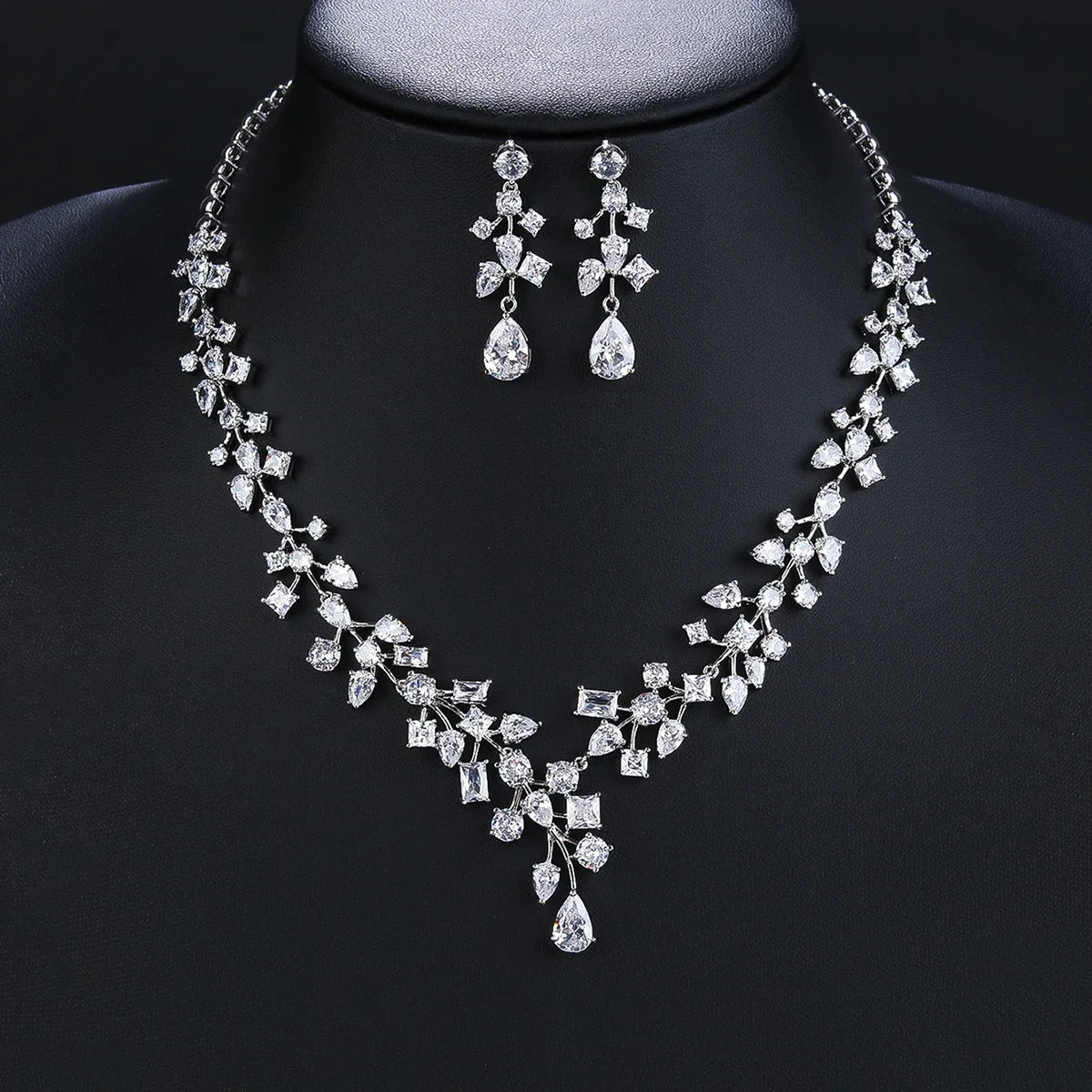 Fashion Zirconia B Set Jewelry