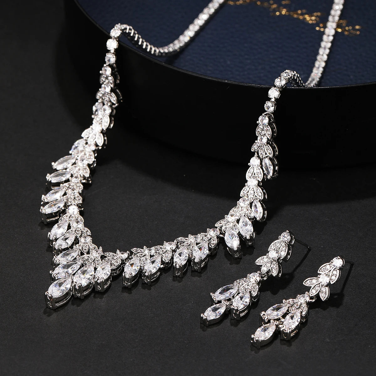 Luxury Pieces High Quality Zirconia Fashion Zirconia  Set Jewelry Zirconia