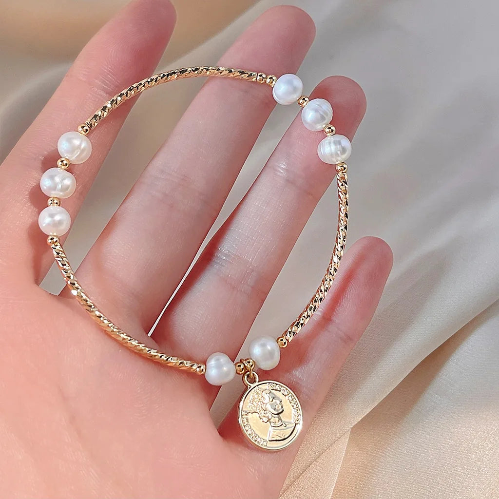 New Arrival Elegant Queen's Head Coin 14K Gold Filled Natural Freshwater Pearl Ladies Charm Bracelet