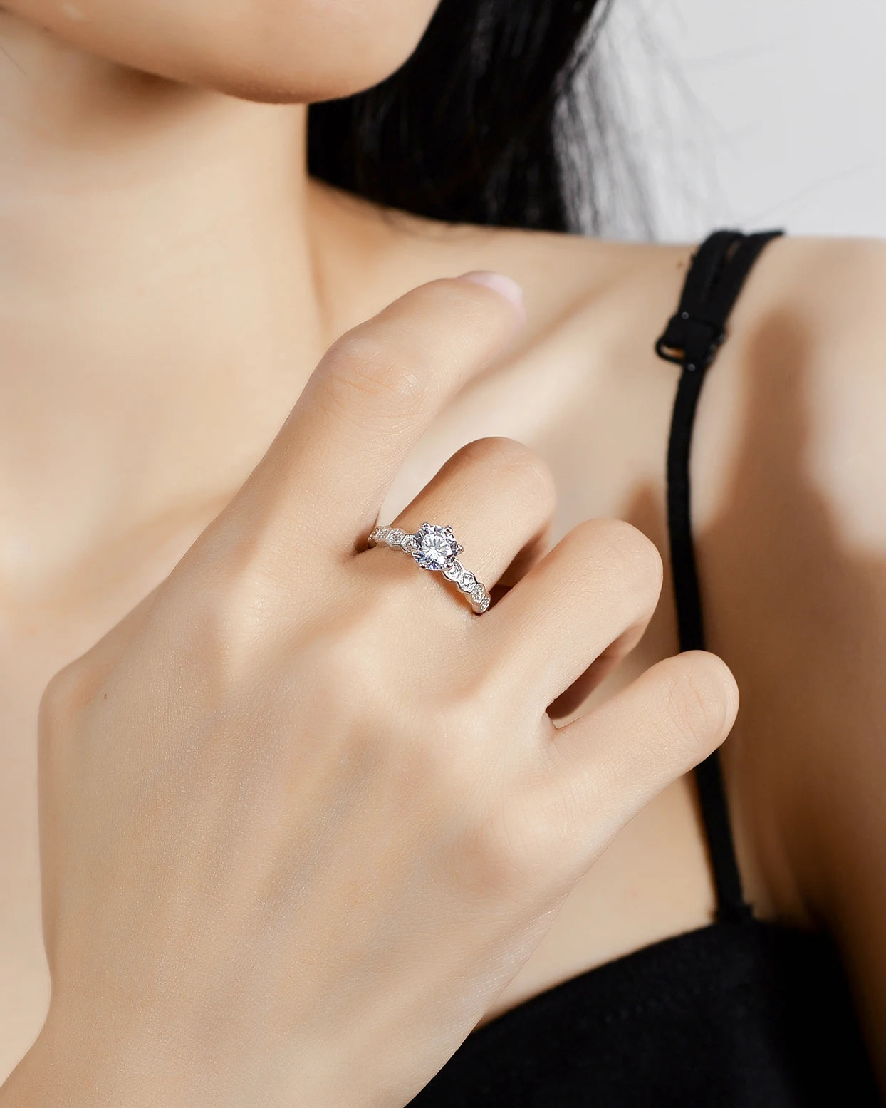 Deluxe 925 sterling silver  moissanite Luxury diamond moissanite