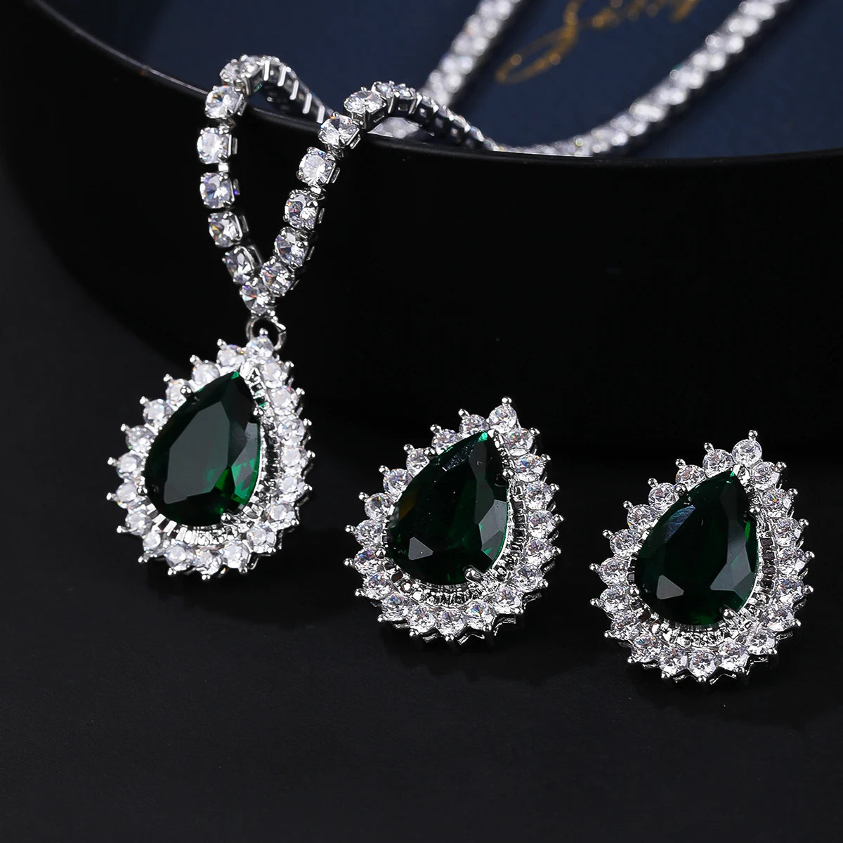 Luxury Pieces High Quality Zirconia Fashion Zirconia  Set Jewelry Zirconia