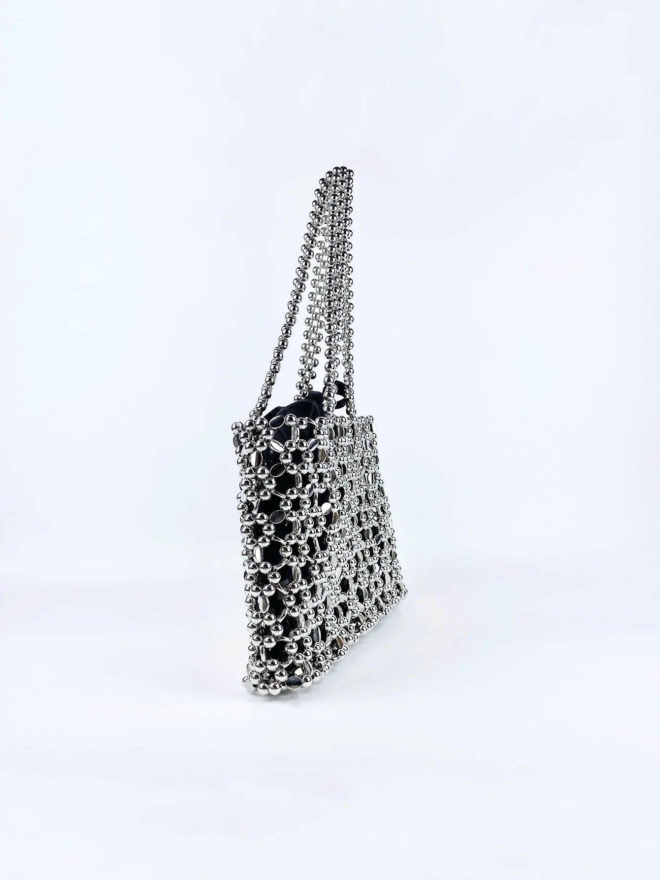 Fashionable niche retro shiny silver beaded bag woven lightweight hollow beaded versatile shoulder bag