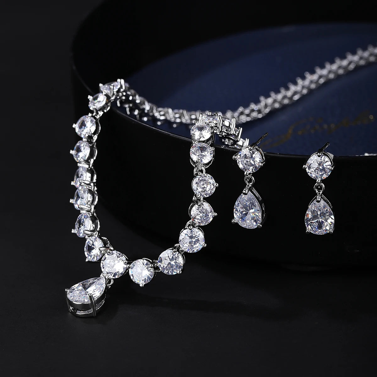 Luxury Pieces High Quality Zirconia Fashion Zirconia  Set Jewelry Zirconia