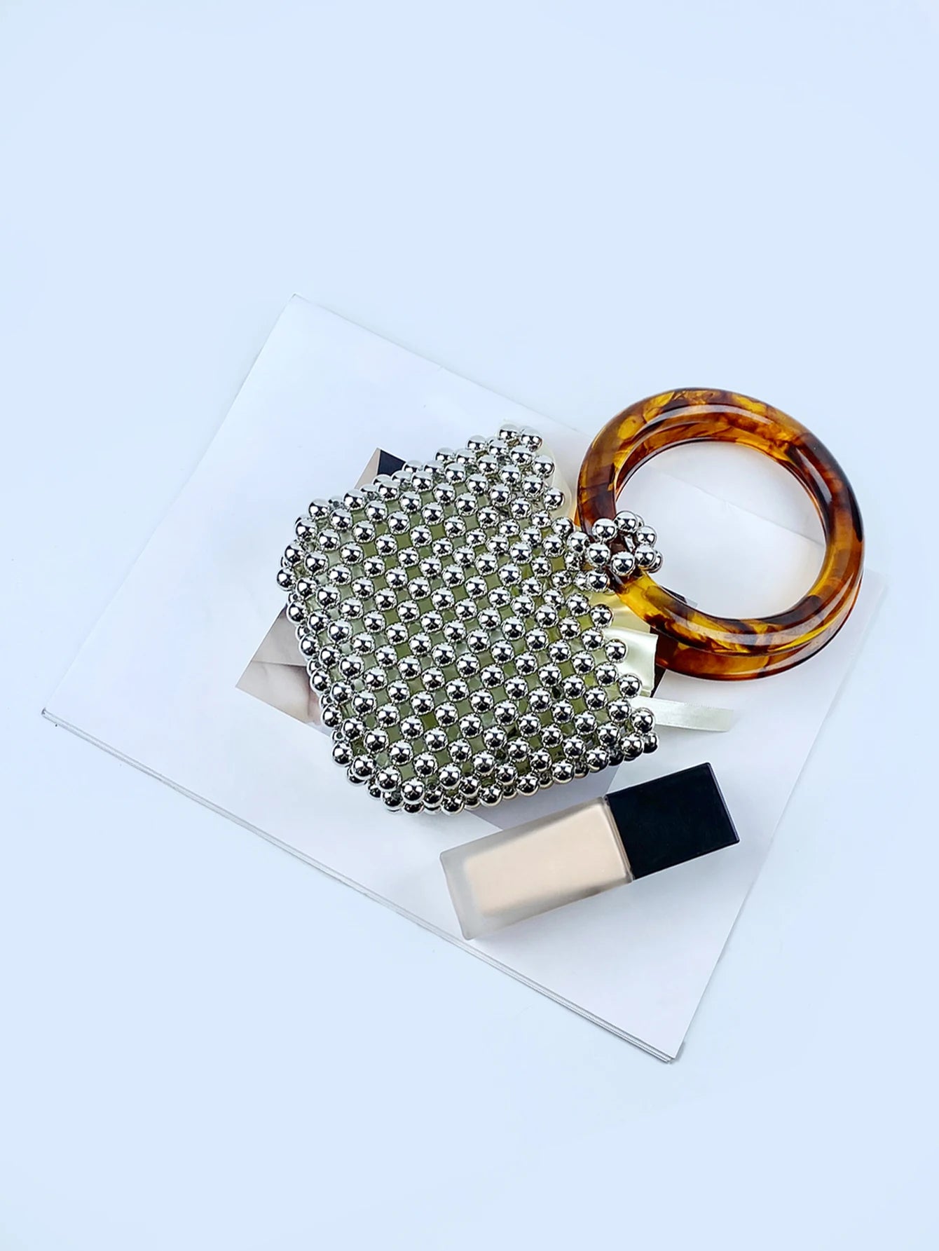 new niche designs, high-end textured beaded woven bead bag, circular ring portable bucket bag