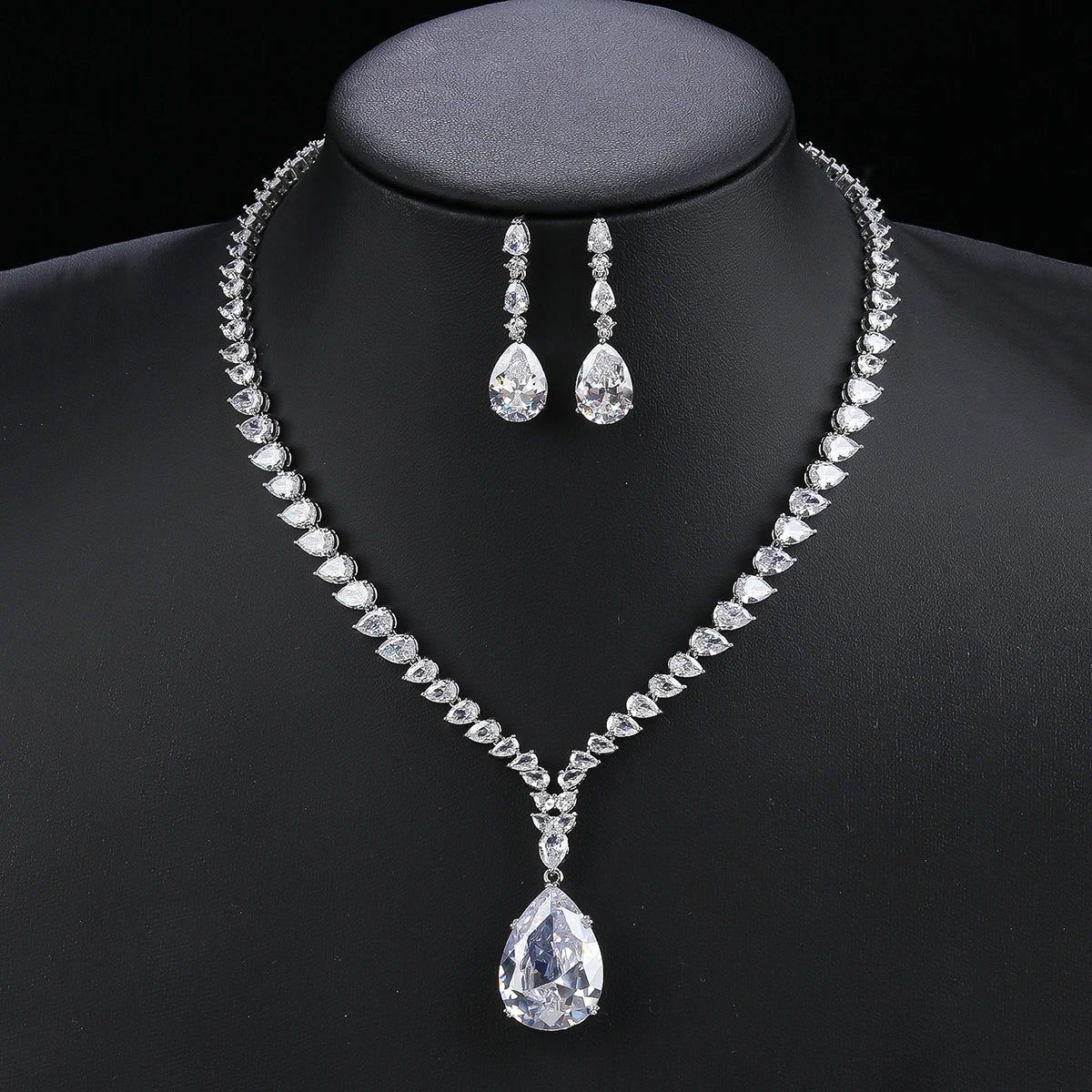 Luxury Pieces High Quality Zirconia Fashion Zirconia  Set Jewelry Zirconia