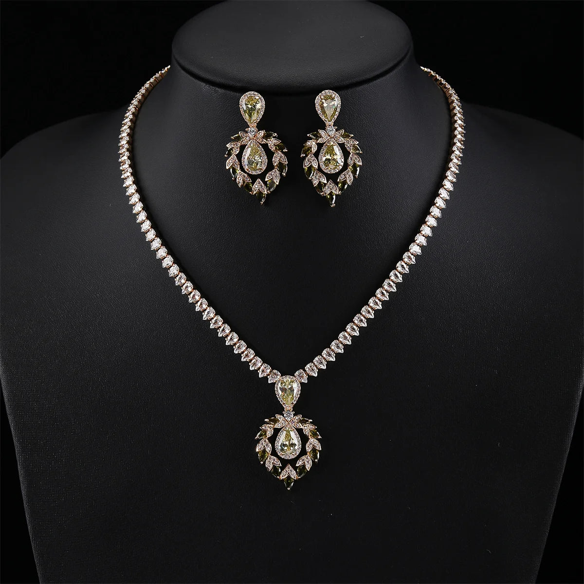 High Quality Zirconia Fashion Zirconia  Set Jewelry Zirconia