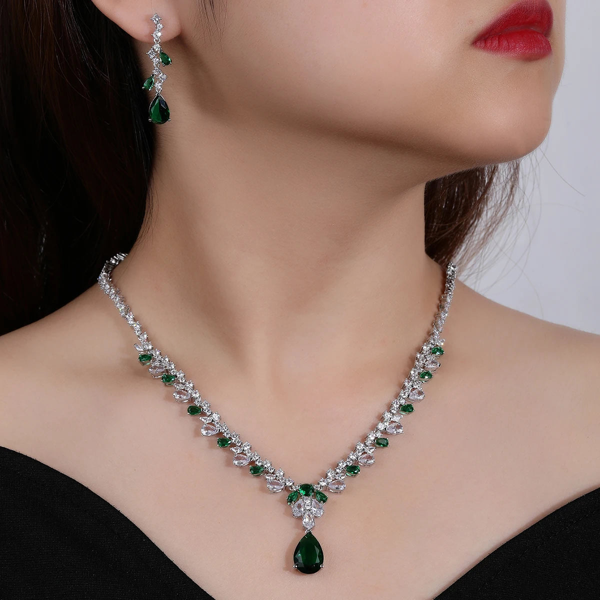 Luxury Pieces High Quality Zirconia Fashion Zirconia  Set Jewelry Zirconia