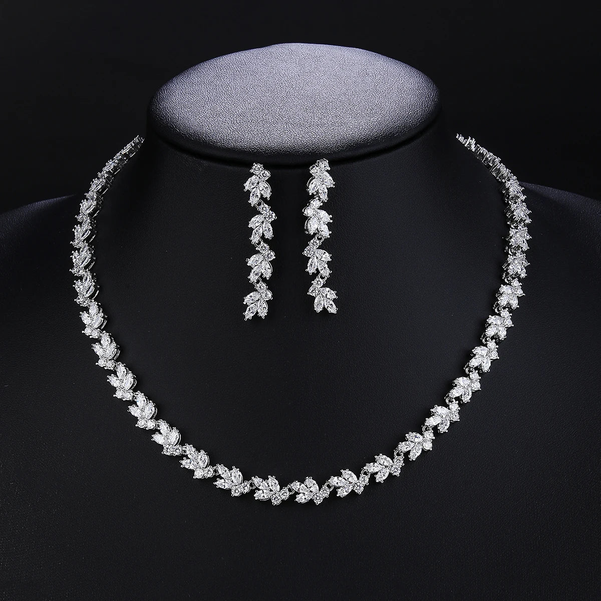 Luxury Pieces High Quality Zirconia Fashion Zirconia  Set Jewelry Zirconia