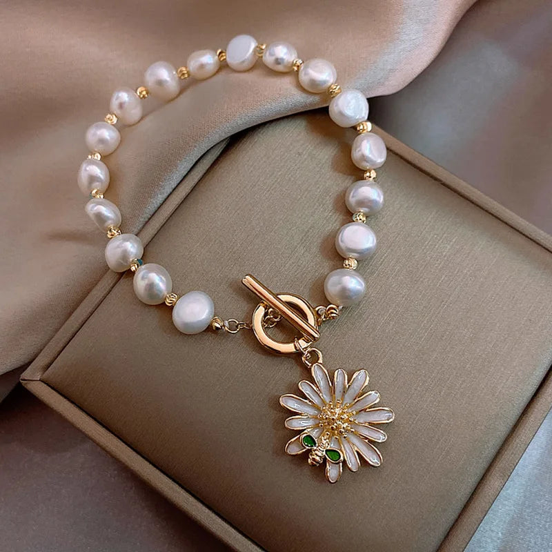 Sweet Honeybee & Chrysanthemum Natural Freshwater Baroque Pearl 14K Gold Filled Female Charm Bracelet Jewelry