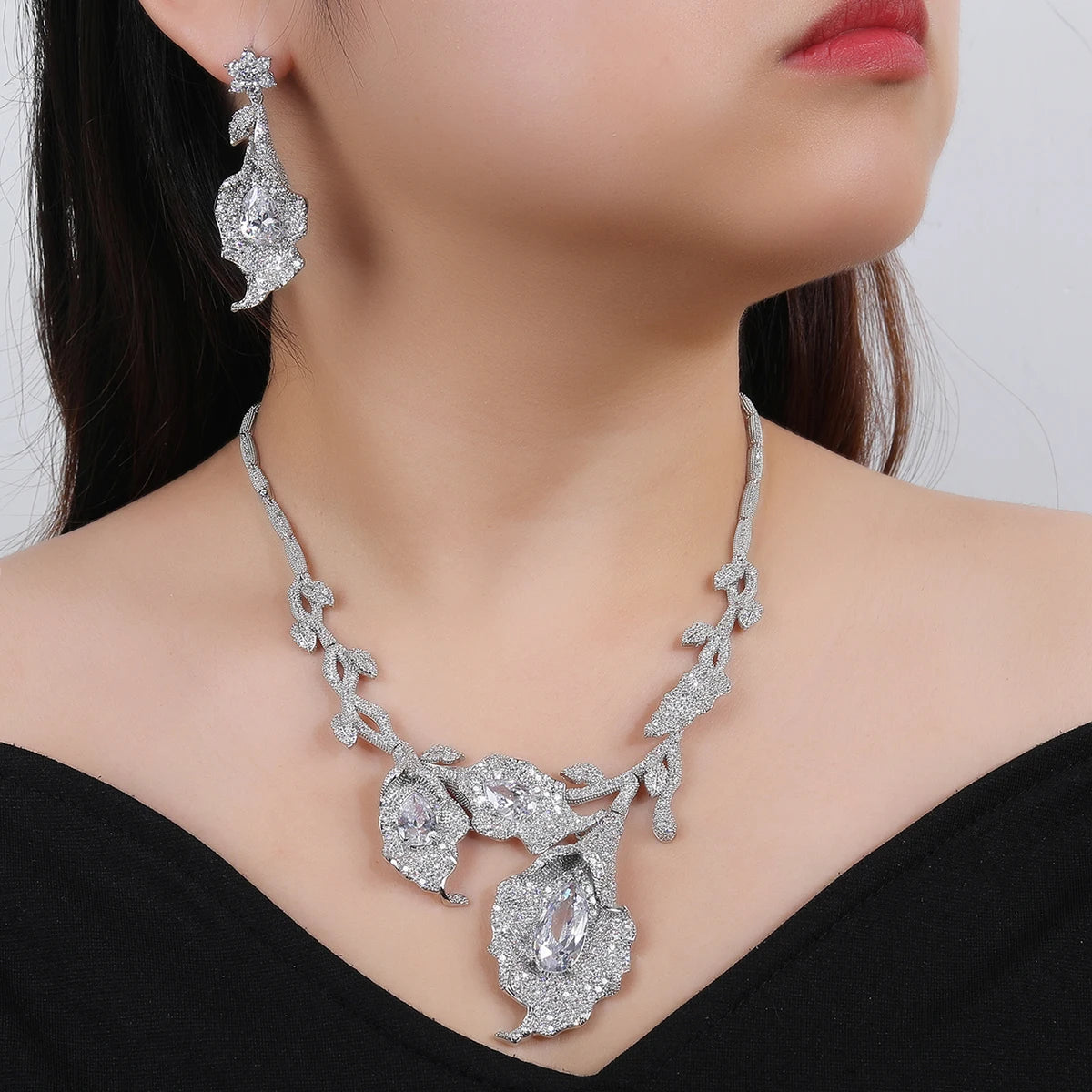 New Unique Design Flower Necklace Earring High Quality 2pcs Wedding Bridal Jewelry Sets For Women Party Accessorie CN11182