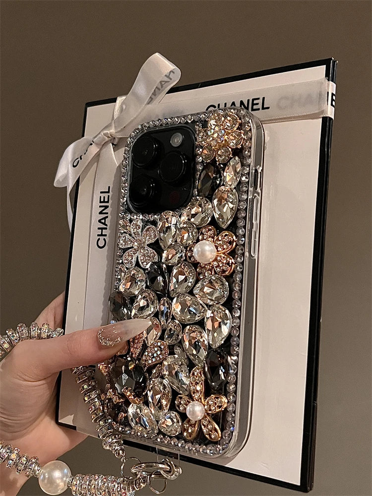 High Quality Luxurious Glitter Phone Case For iPhone 16 15 14 13 12 11 ProMax Diamond Bling For iPhone 16Pro hanging chain Cover