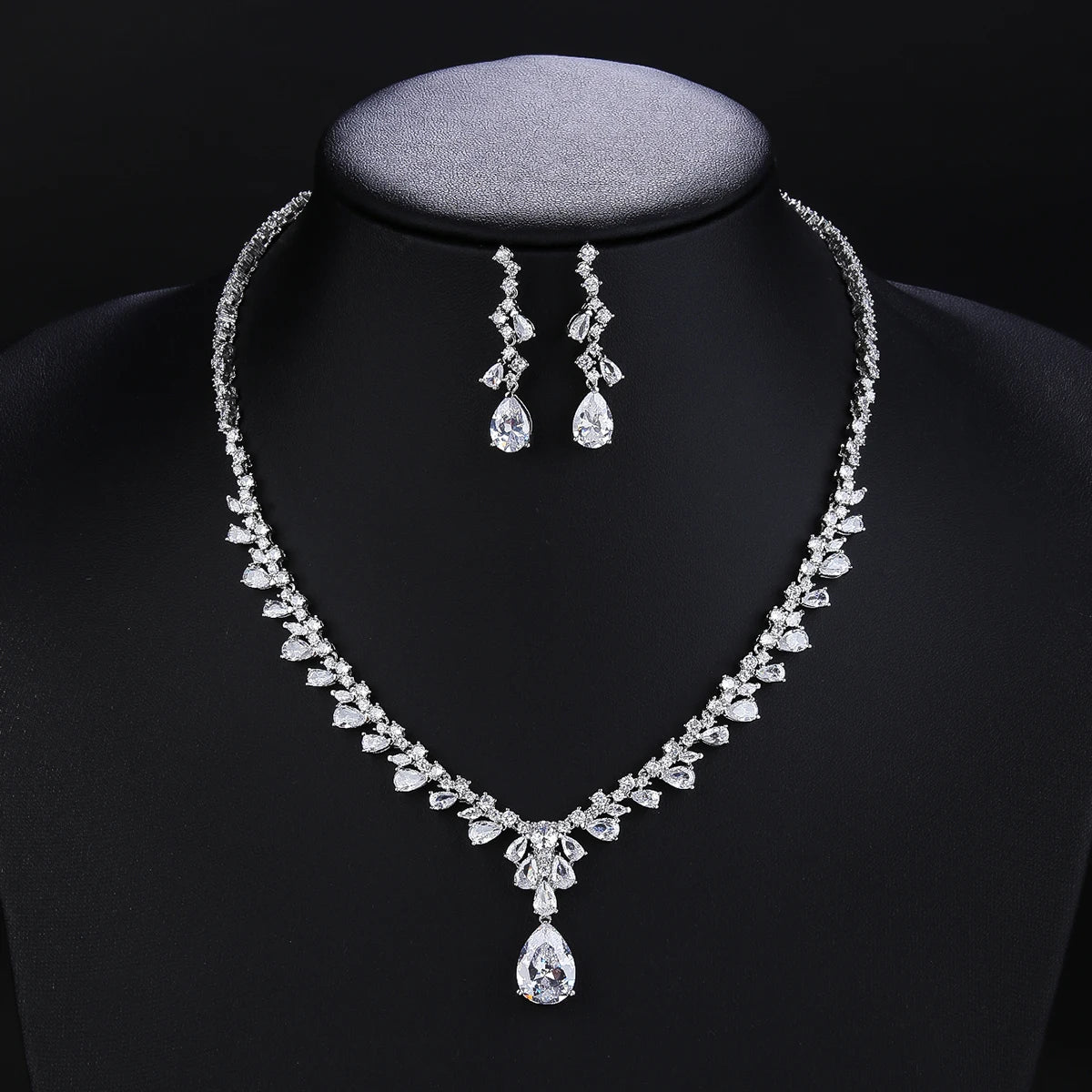 Luxury Pieces High Quality Zirconia Fashion Zirconia  Set Jewelry Zirconia