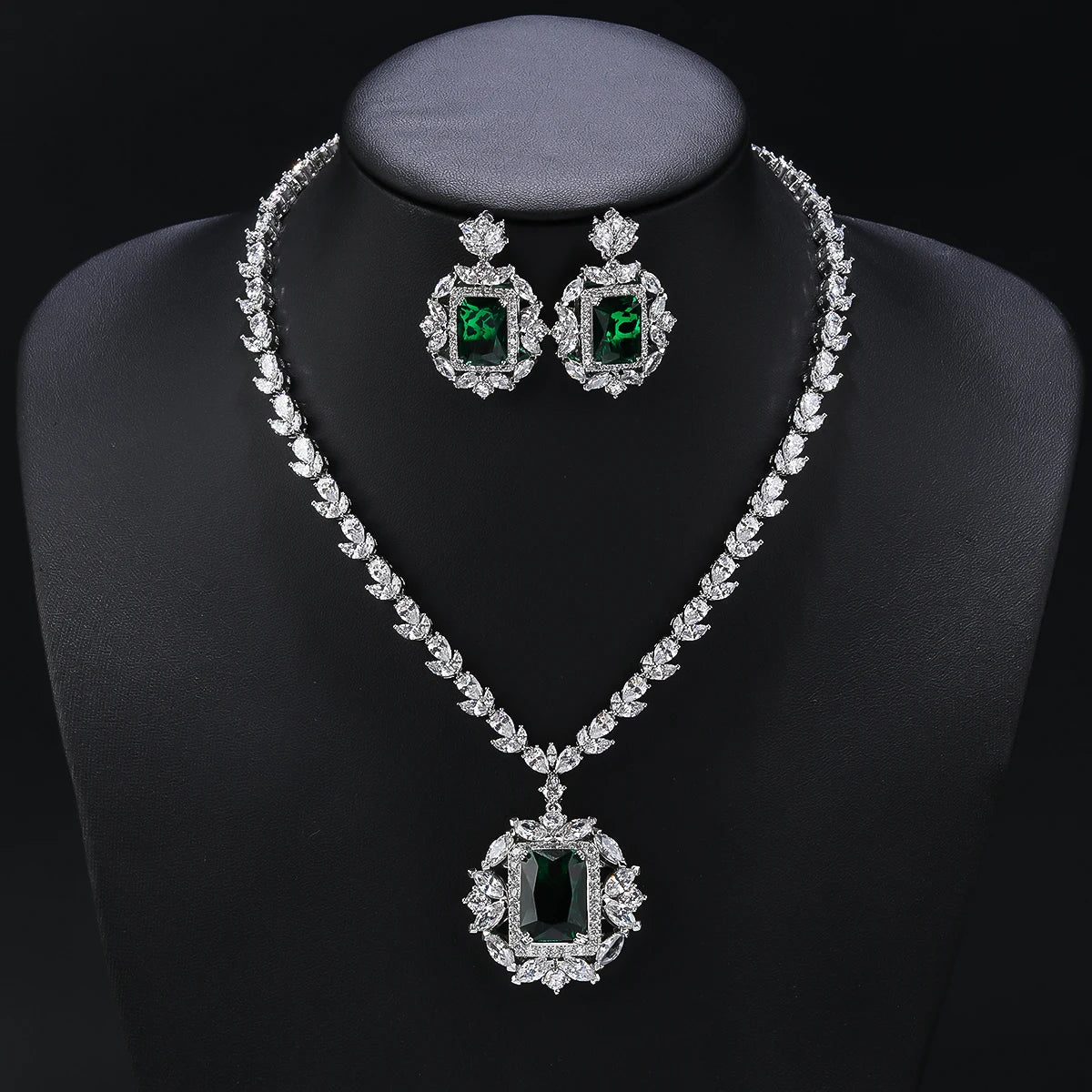 Luxury Pieces High Quality Zirconia Fashion Zirconia  Set Jewelry Zirconia