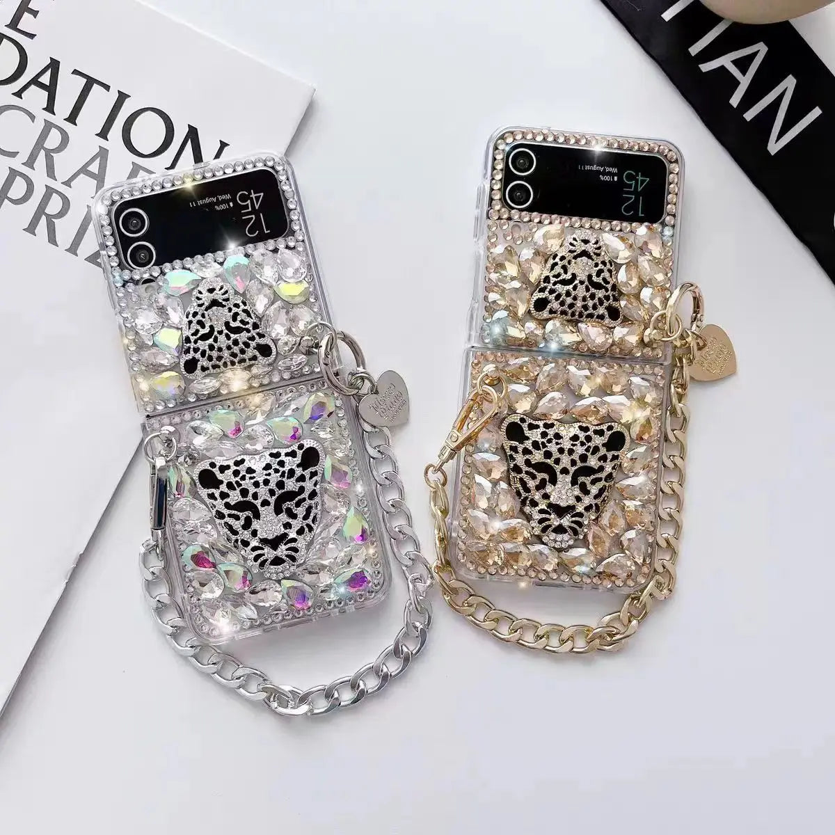 Luxury Gift Diamond Gems Leopard Wrist Heart Chain Tassel Strap Phone Case Cover For Samsung Galaxy Z Flip 6 5 3 4 5G F7110