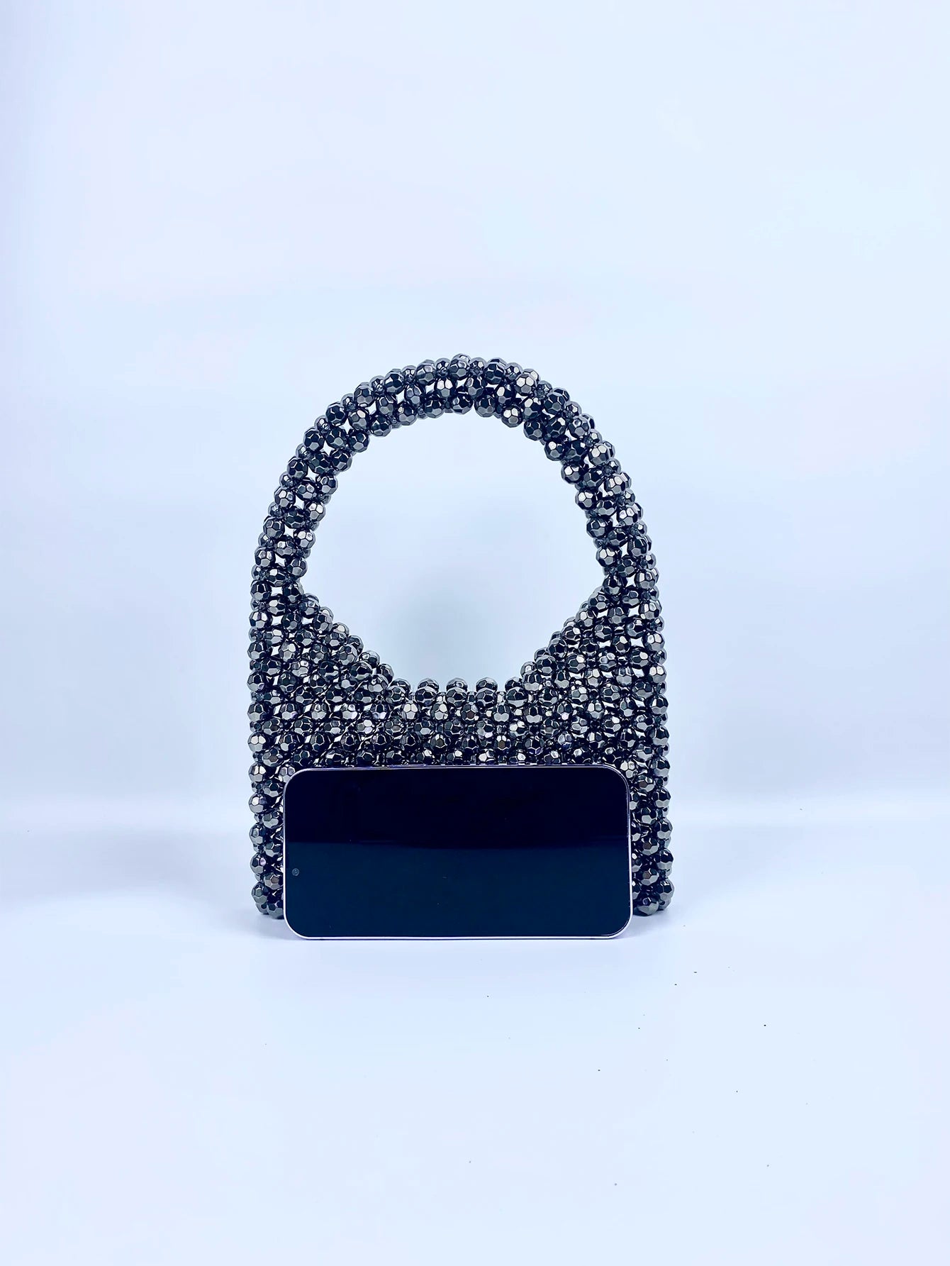 New dark gray corner bead beaded bag for girls French DIY homemade versatile niche design portable bucket woven bag