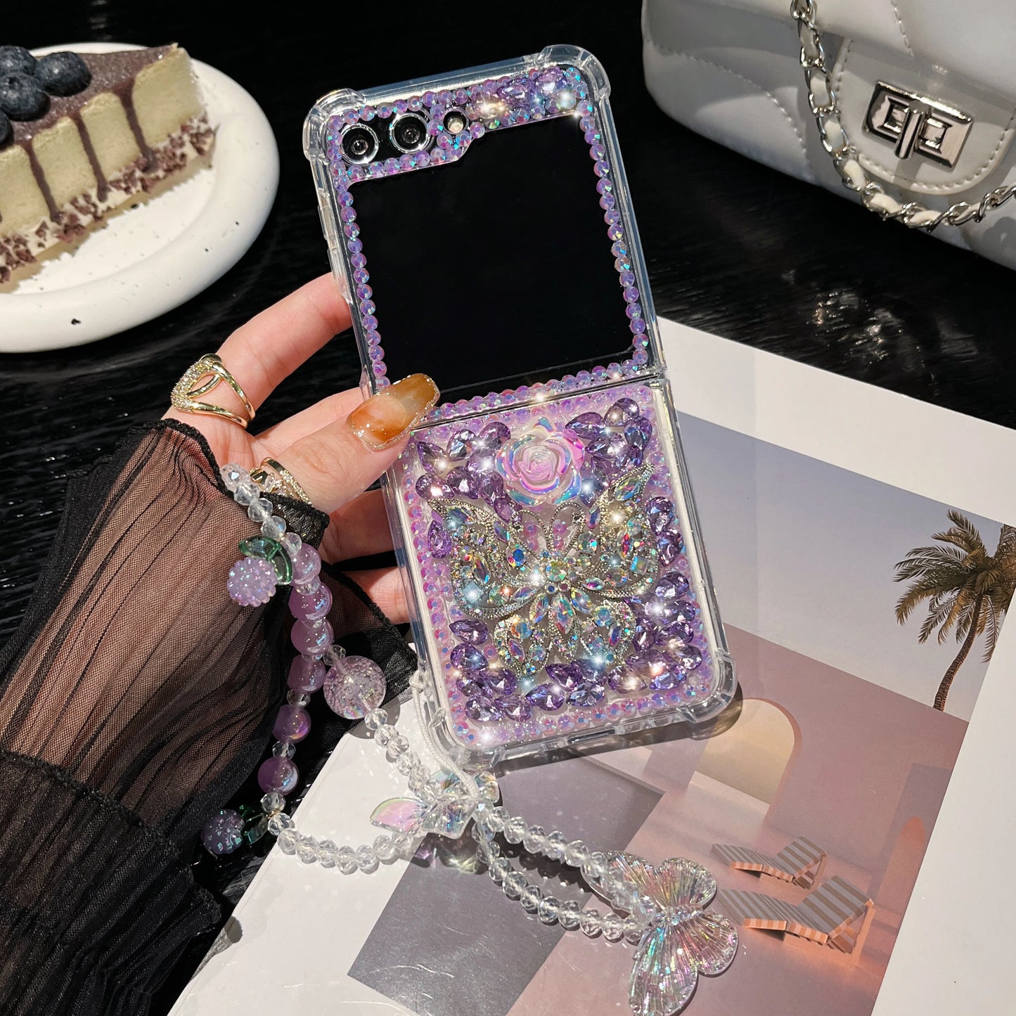 For Samsung Galaxy Z Flip 6 5 4 3 5G F7110 F7070 Cute Elegant Crystal Butterfly Flower Diamond Pearl Wrist Phone Case Cover