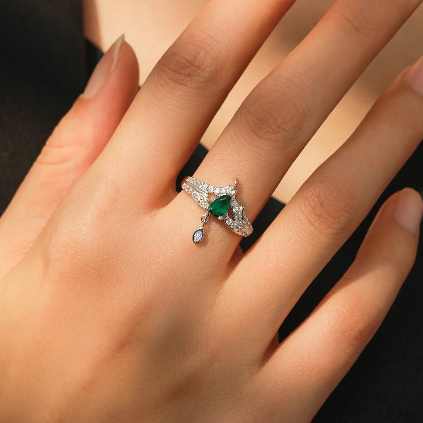 Luxurious Dark Green 925 Sterling Silver