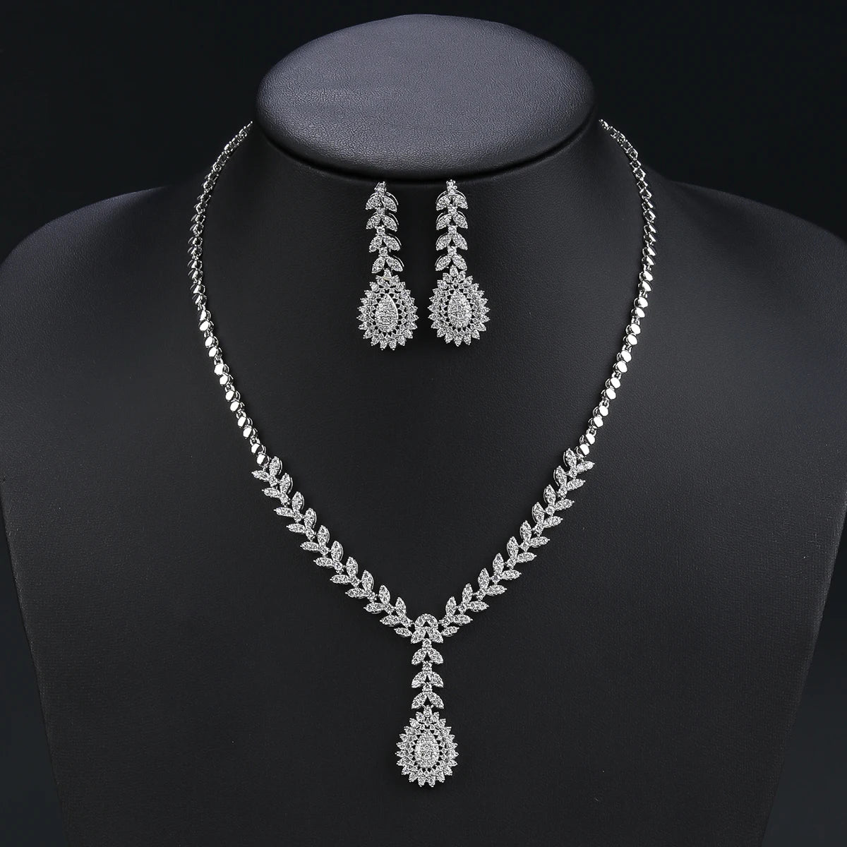 Luxury Pieces High Quality Zirconia Fashion Zirconia  Set Jewelry Zirconia