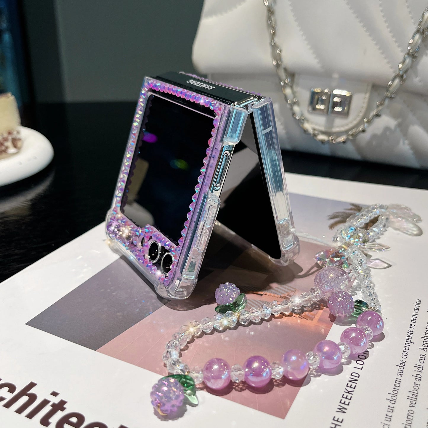 For Samsung Galaxy Z Flip 6 5 4 3 5G F7110 F7070 Cute Elegant Crystal Butterfly Flower Diamond Pearl Wrist Phone Case Cover