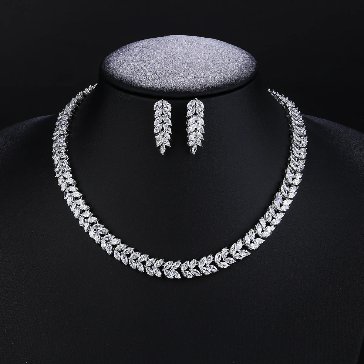 Luxury Pieces High Quality Zirconia Fashion Zirconia  Set Jewelry Zirconia