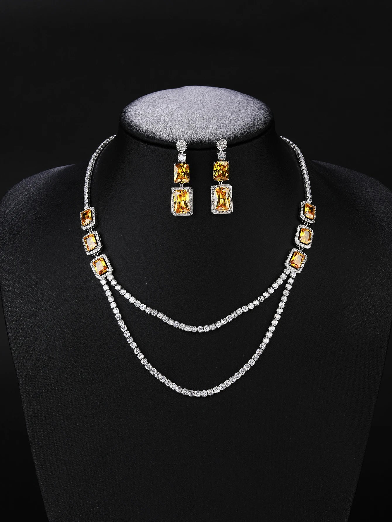 Luxury Pieces High Quality Zirconia Fashion Zirconia  Set Jewelry Zirconia