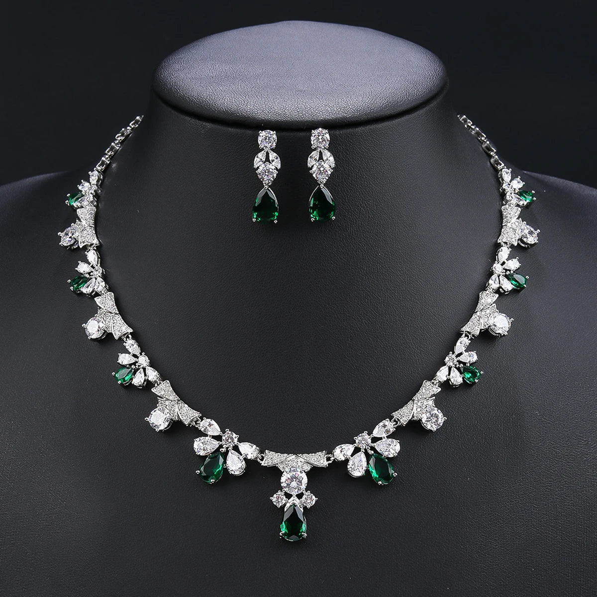 Luxury Pieces High Quality Zirconia Fashion Zirconia  Set Jewelry Zirconia