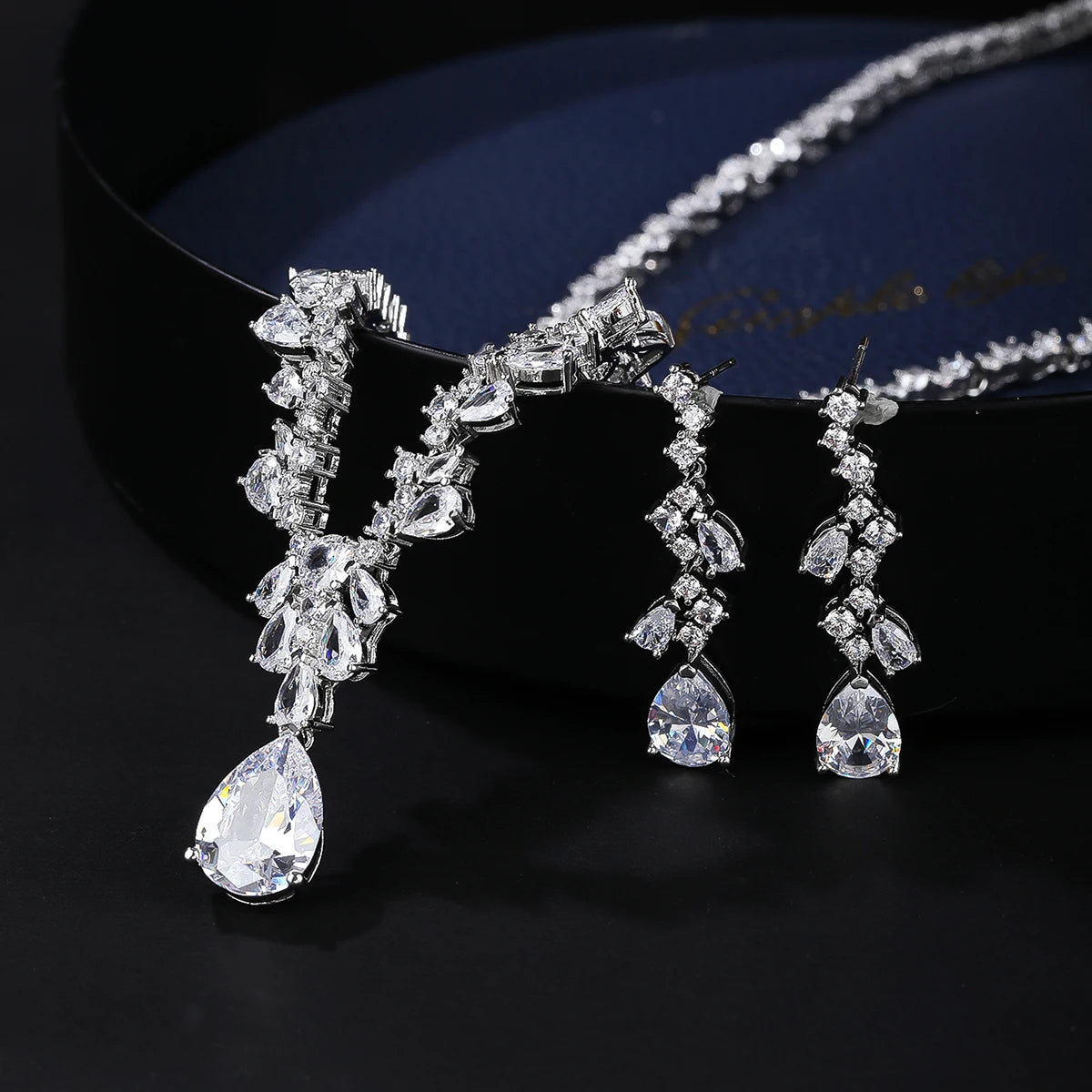 Luxury Pieces High Quality Zirconia Fashion Zirconia  Set Jewelry Zirconia