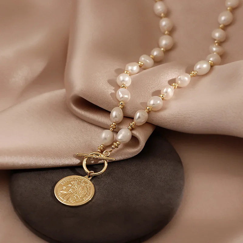 Elegant Gold Coin Portrait Natural Big Baroque Freshwater Pearl Female Pendant Necklace Jewelry