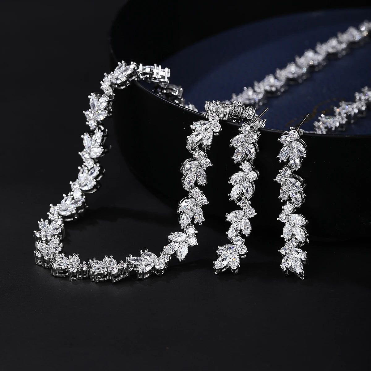 Luxury Pieces High Quality Zirconia Fashion Zirconia  Set Jewelry Zirconia