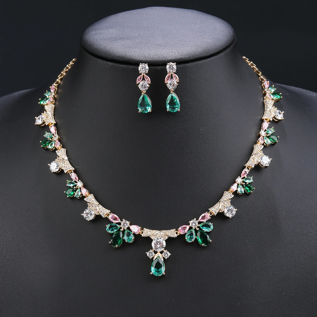 Luxury Pieces High Quality Zirconia Fashion Zirconia  Set Jewelry Zirconia