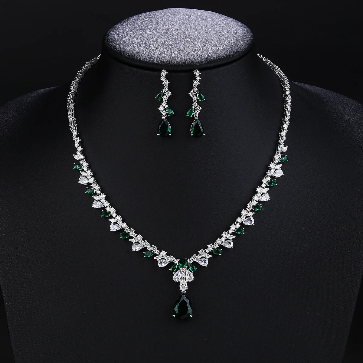 Luxury Pieces High Quality Zirconia Fashion Zirconia  Set Jewelry Zirconia