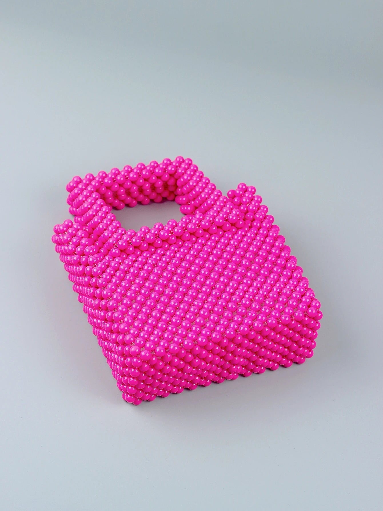 Cute candy colored mini bag with niche design, pure handmade beaded hand-held bead small square bag